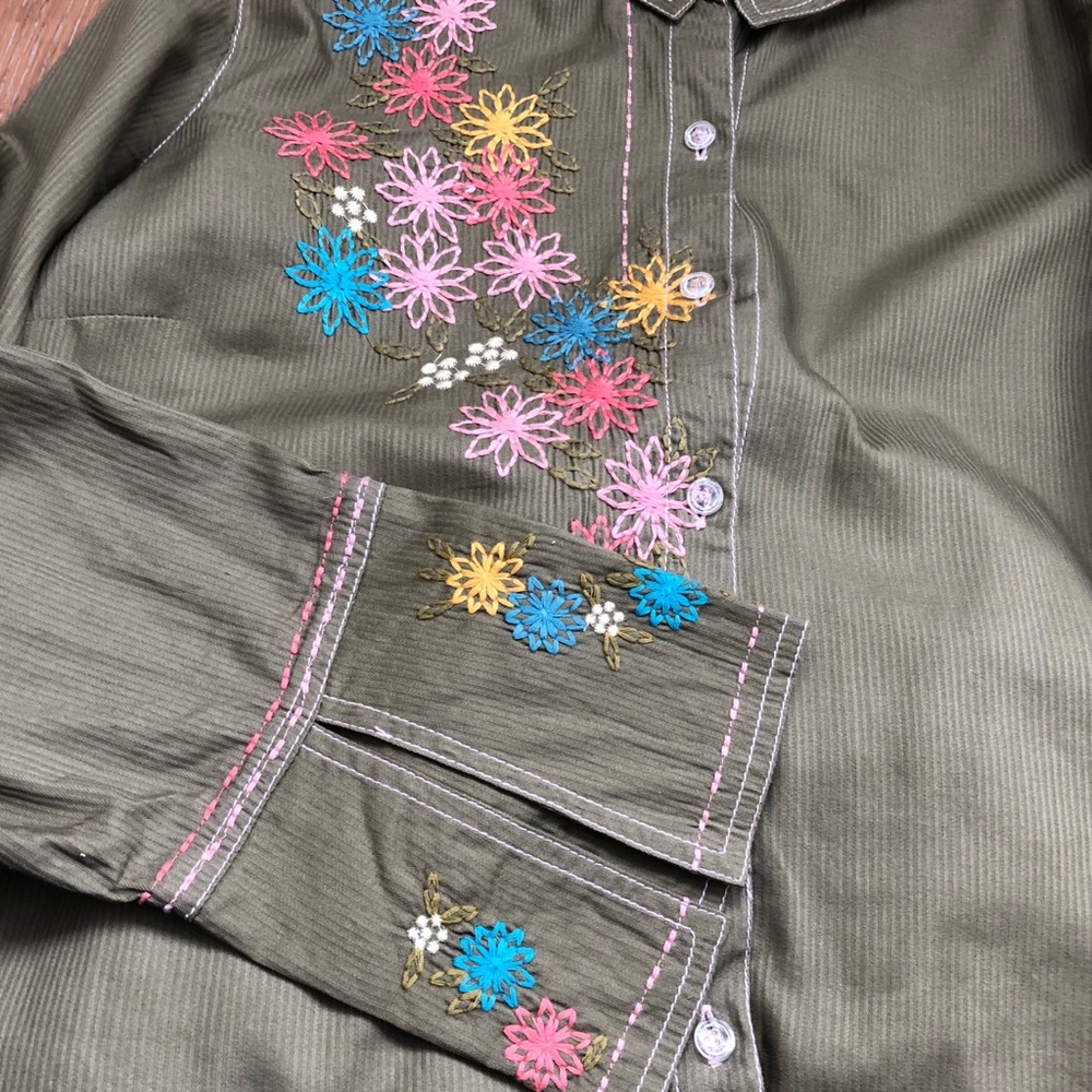 J. Jill Embroidered Botton down Shirt